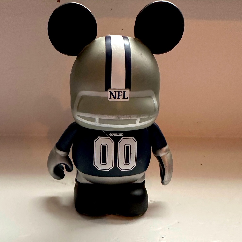 Disney Vinylmation NFL Series, Dallas Cowboys Mickey Figure 🤠💙🤎